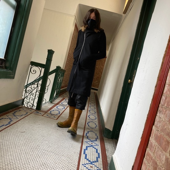 Meet your Posher, Mike - Picture 6 of 6